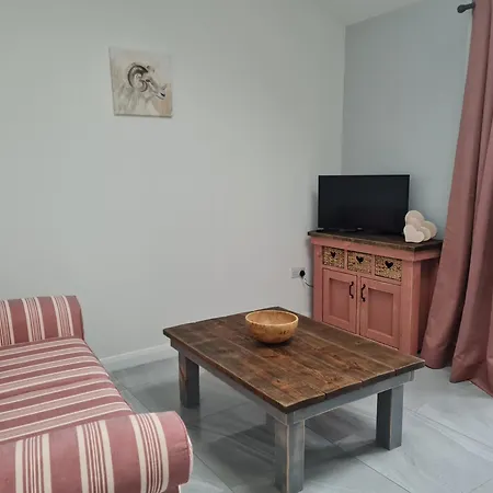 The Old Mountain Stables Caerllwyn Ganol Farm Apartment Newport  Room photo